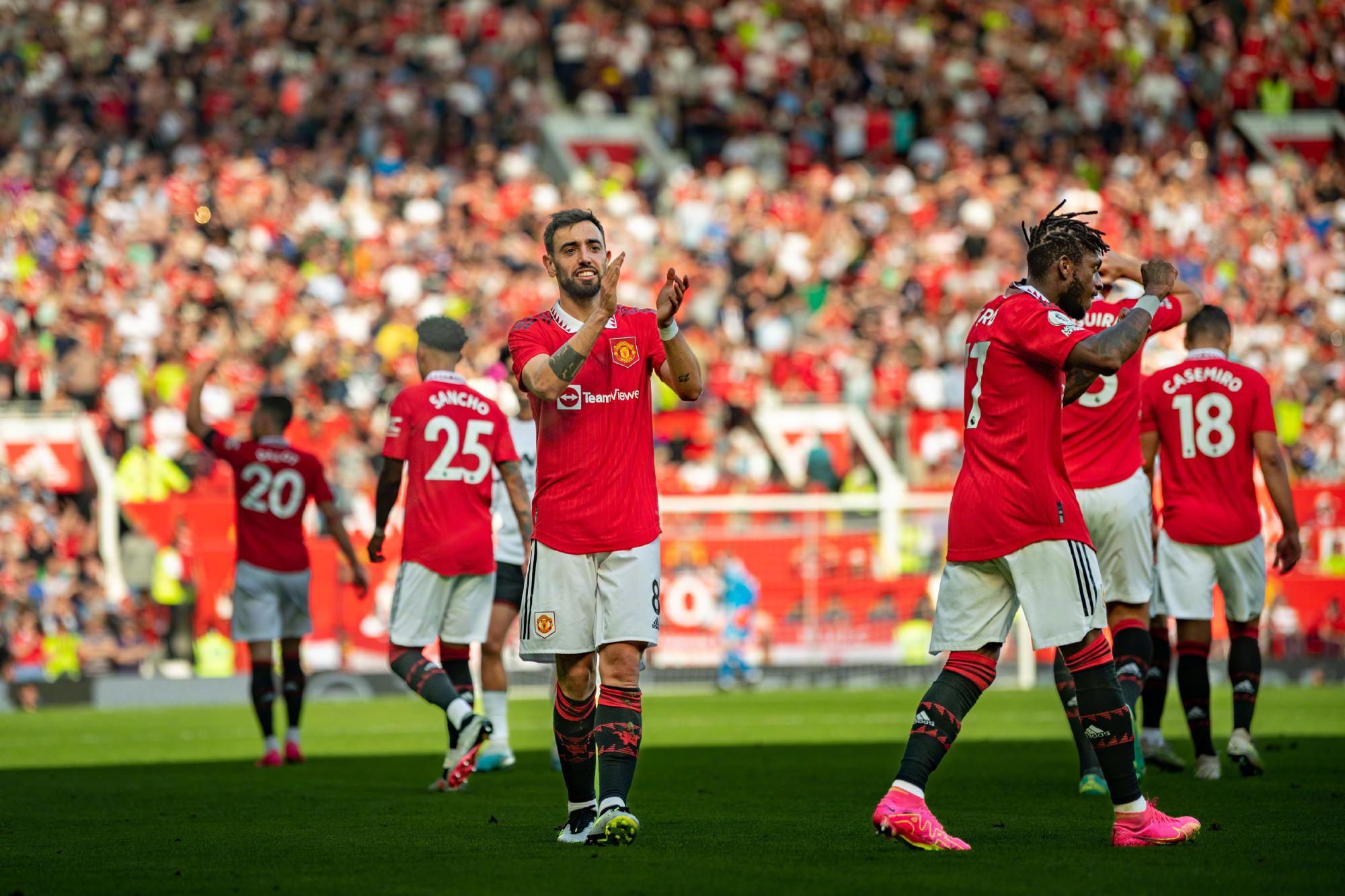 且与其赛场 且与其赛场