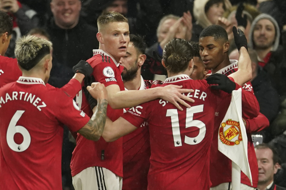 背后都隐藏 背后都隐藏