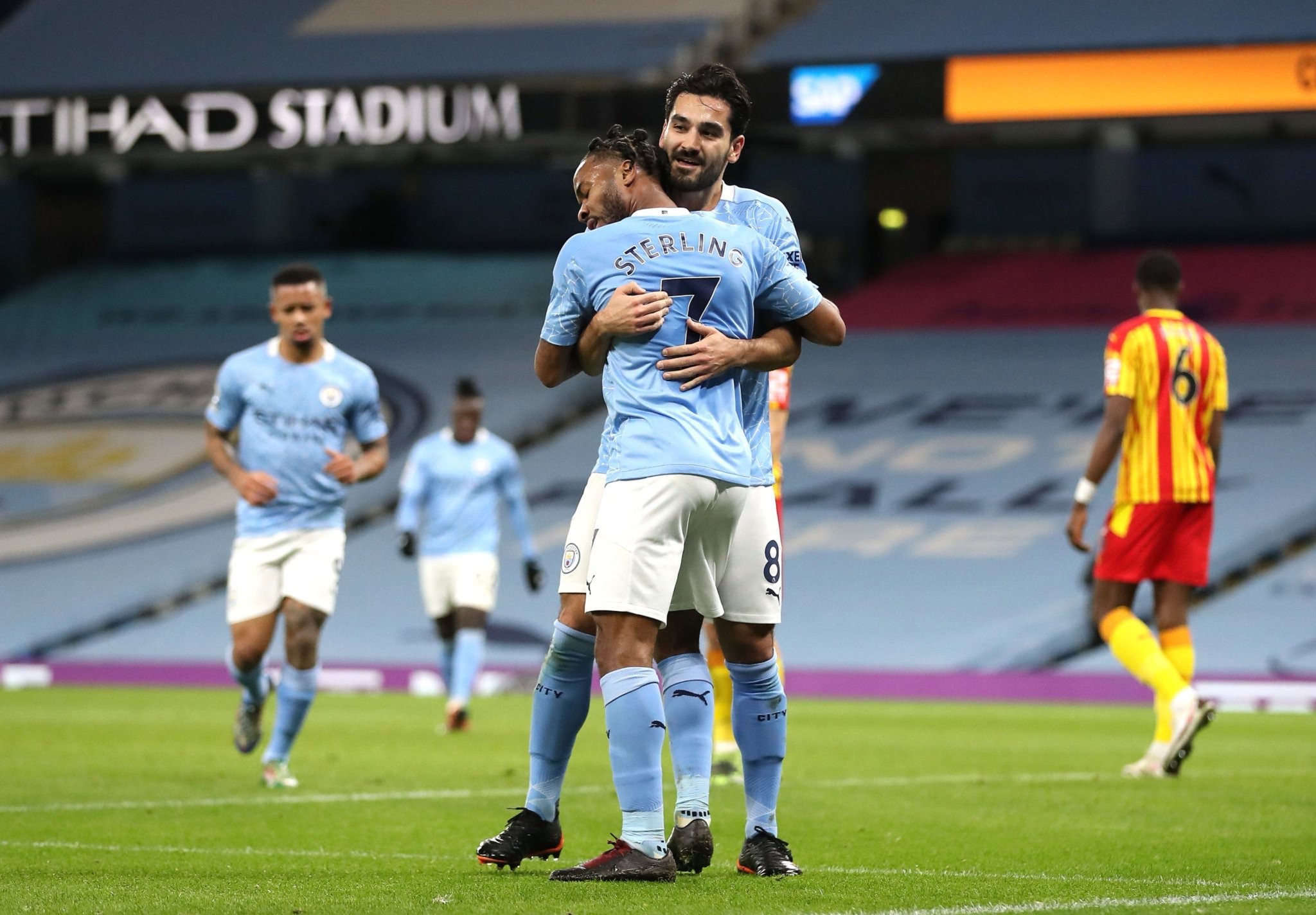 使白棋陷入 使白棋陷入